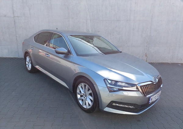 Skoda Superb cena 105900 przebieg: 74935, rok produkcji 2019 z Wieliczka małe 379